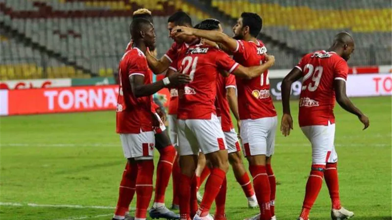 الأهلي ينهي الشوط الأول أمام الترسانة بهدفين مقابل هدف