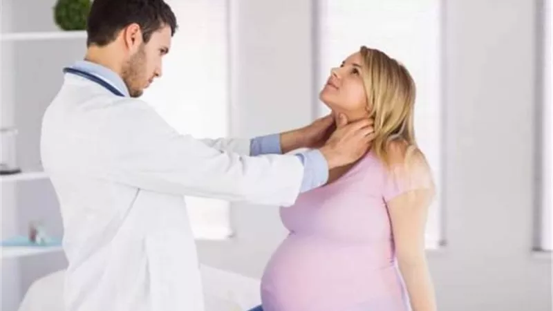 علاج كسل الغدة الدرقية خلال فترة الحمل