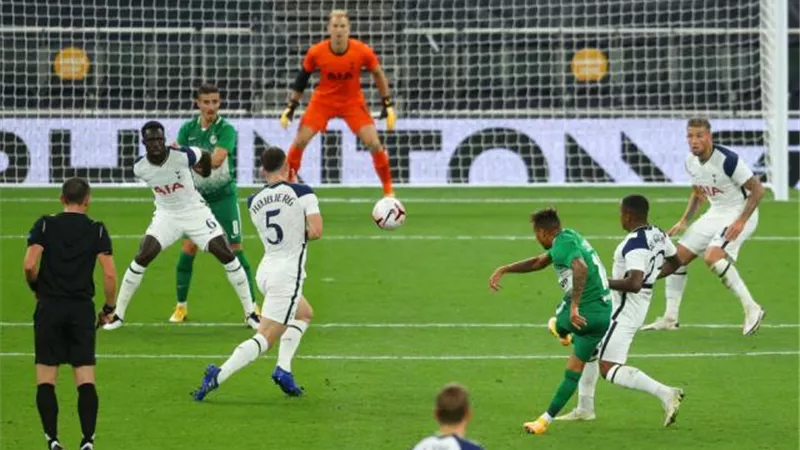 توتنهام يطيح ببطل الكيان الصهيوني ويتأهل لمجموعات اليورباليج