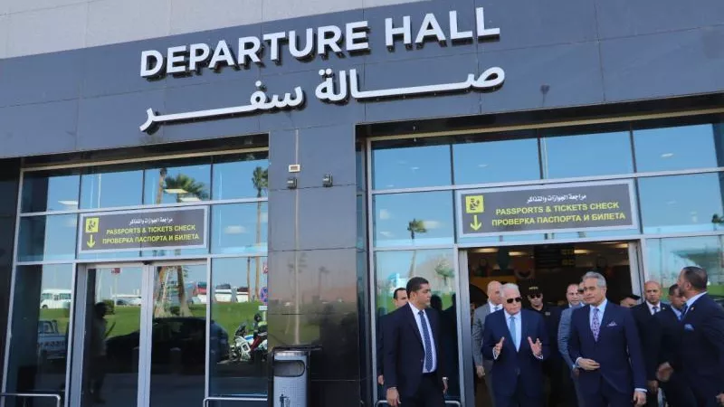 شاهد.. كيف استقبل محافظ جنوب سيناء وزير القوى العاملة ؟