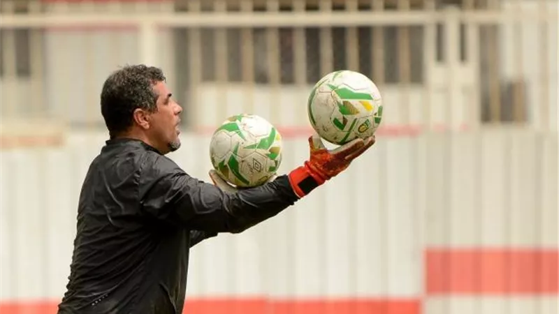 أوليفيرا يقود تدريبات حراس الزمالك اليوم