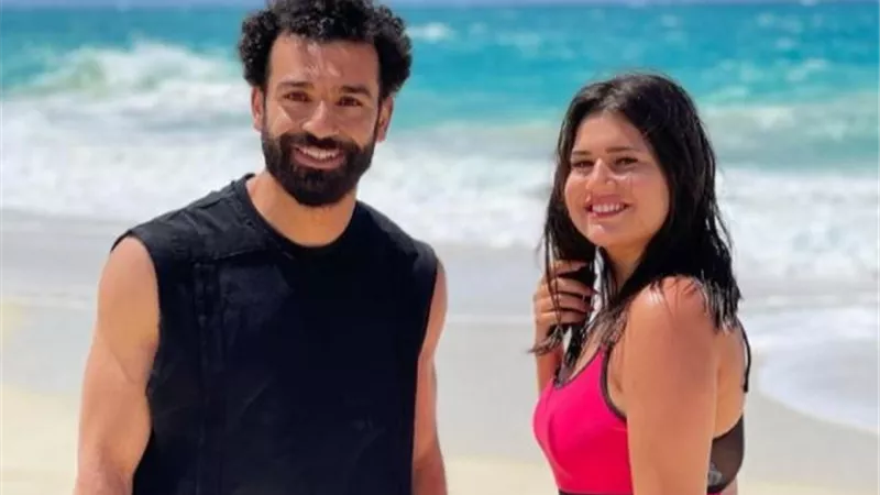 بهوت شورت مثير.. ديانا هشام تستمتع بالأجواء الصيفية بصحبة محمد صلاح في العلمين
