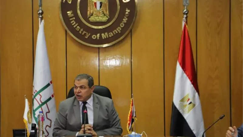 وزير القوى العاملة يزف بشرى سارة حول العمالة المنتظمة والعاصمة الإدارية