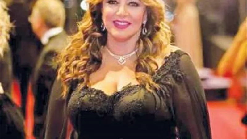 اكتشفها نور الدمرداش وطلبها زوجها لبيت الطاعة.. حكاية 9 سنوات قضتها فى المحاكم لخلع زوجها الأول.. أسرار فى حياة هالة صدقى