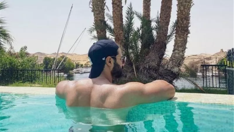 كريم فهمي يقضي إجازته في أسوان: أحلى الأماكن في العالم