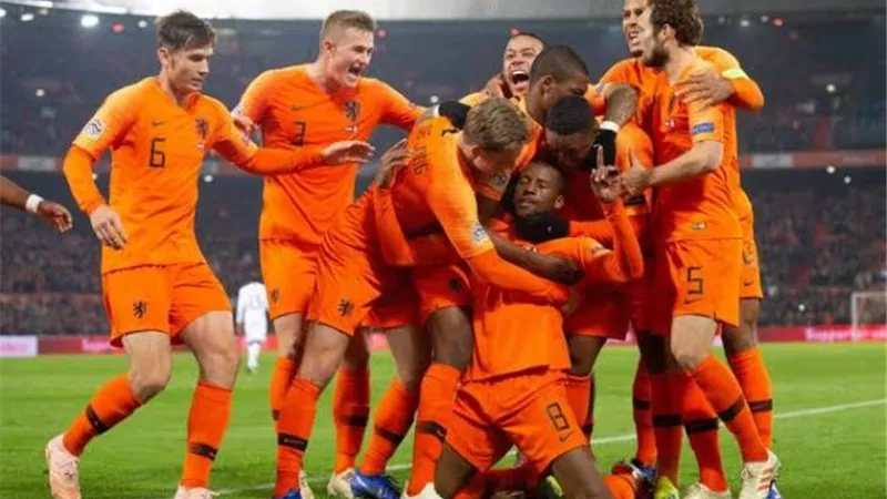 الليلة.. صراع الصدارة يشعل مواجهة منتخبا هولندا والنمسا بـ يورو 2020