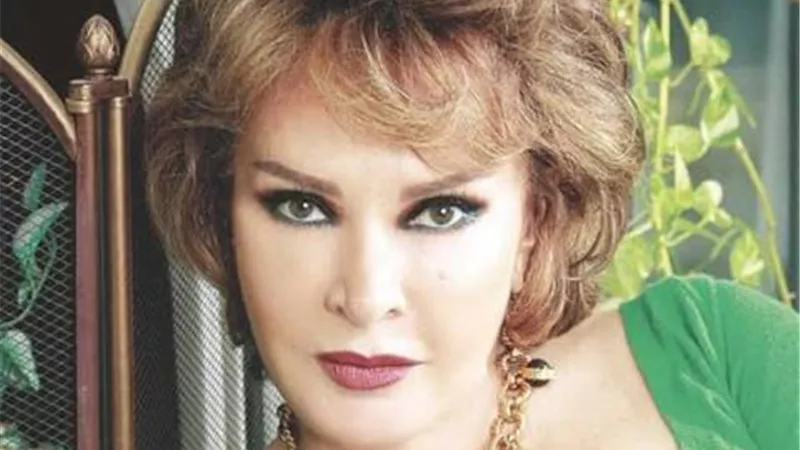 صفية العمري تكشف عن رأيها فى تقديم عمل فنى لسيرتها الذاتية