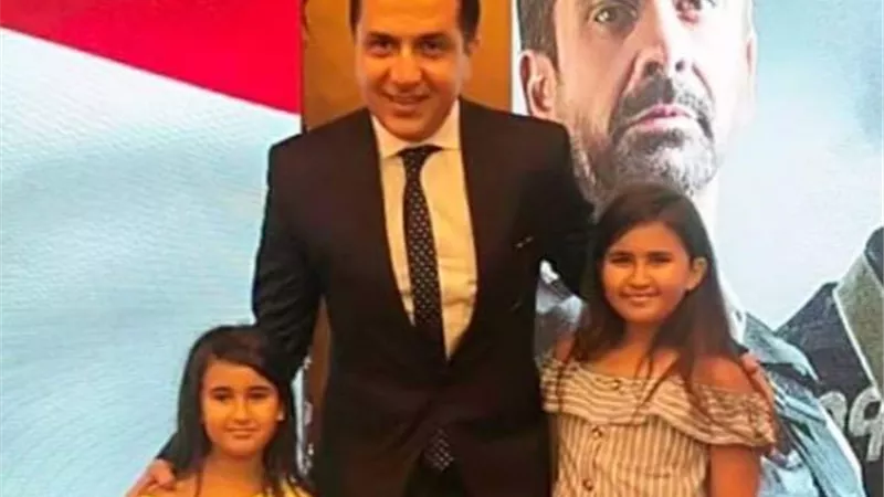 أحمد رفعت بصحبة ”ملايكة” شهيد حادث الواحات أحمد جاد: بحبكم