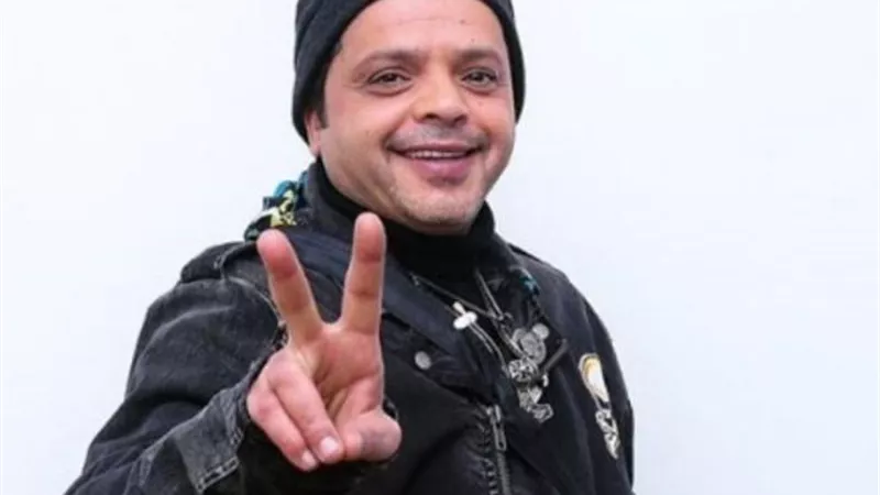 محمد هنيدي ينتظر إشارة لبدء تصوير فيلمه الجديد ”الجواهرجي”