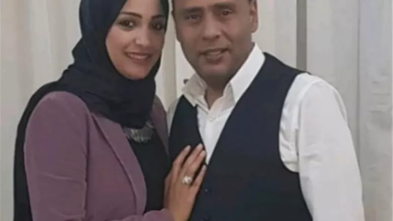 وقع في الحب 12 مرة قبل الزواج ويساعد زوجته في المطبخ ولديه 3  أبناء .. أسرار عائلية في حياة محمود عبد المغني