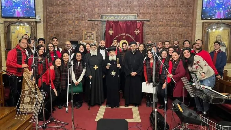 امتدت للصباح.. سهرة الأقباط ليلة رأس بالمعادي