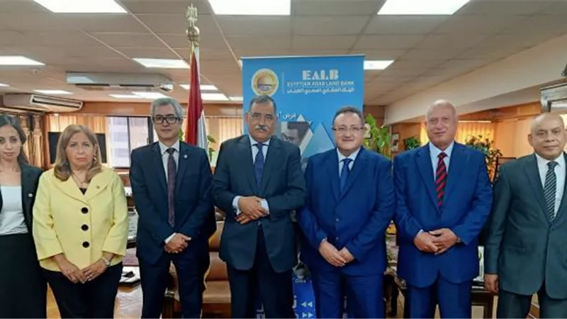 بروتوكول تعاون بين البنك العقارى المصرى العربى ونادى مستشارى النيابة الإدارية  لتسويق وحدات مشروع الياقوتة الحمراء بالغردقة
