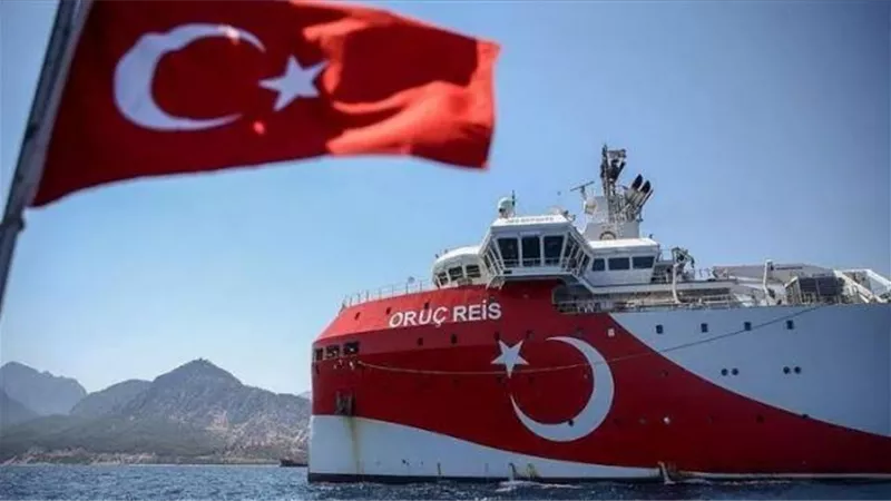 أردوغان يتحدي.. سفينة «أوروتش رئيس» تعود إلى شرق المتوسط مجددًا