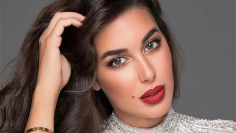 بالفيديو.. قصة السيدة المصرية التي تسببت ياسمين صبري في طلاقها