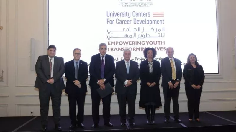 وزير التعليم العالي يطلق المرحلة الثانية لمشروع المراكز الجامعية للتطوير المهني بالتعاون مع الوكالة الأمريكية للتنمية الدولية والجامعة الأمريكية بالقاهرة