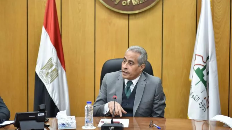 بالأسماء.. توجيه عاجل من «القوى العاملة» لـ 529  عاملاً مصرياً بالسعودية