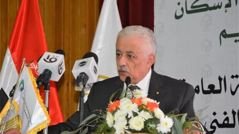 ”شوقي” يشهد حفل تكريم بنك التعمير والإسكان لأوائل الثانوية العامة والدبلومات الفنية