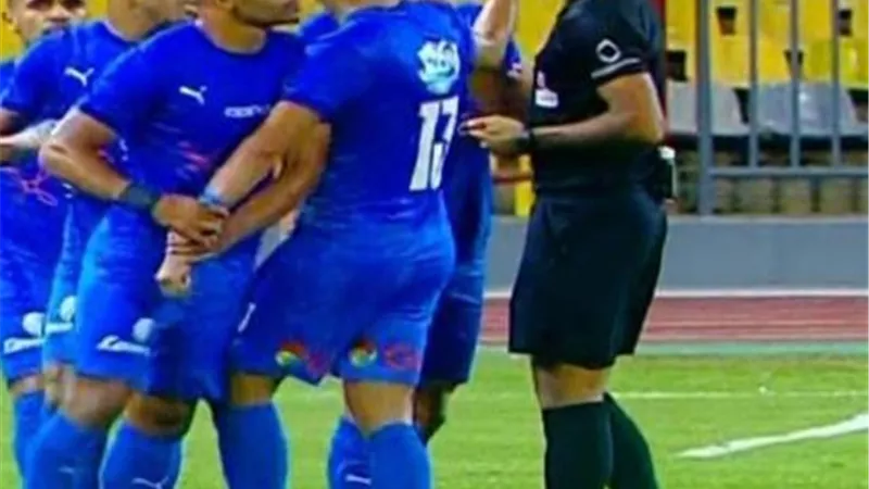 عاجل.. إيقاف 6 مباريات وغرامة 100 ألف جنية  عقوبة فرجاني ساسي بعد دفع الحكم