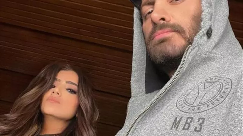مى عمر من كواليس فيلم ”تاج” برفقة تامر حسنى