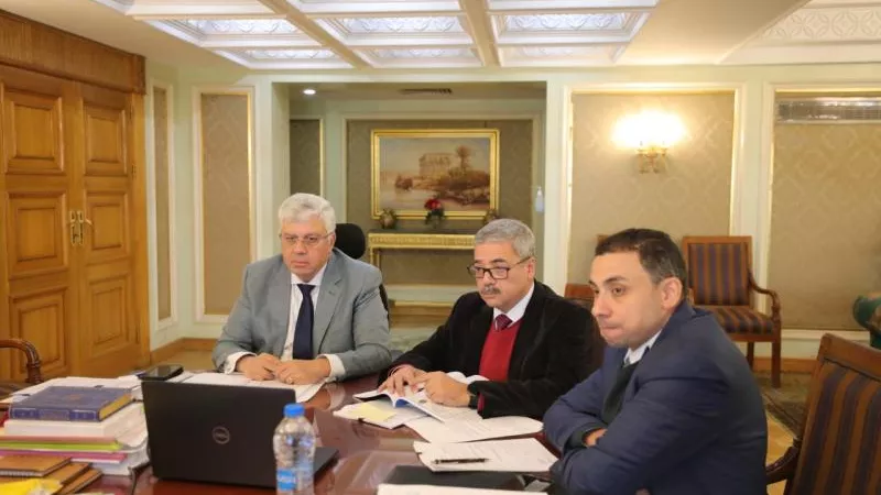 وزير التعليم العالي والبحث العلمي يرأس اجتماع مجلس إدارة المعهد القومي للبحوث الفلكية والجيوفيزيقية