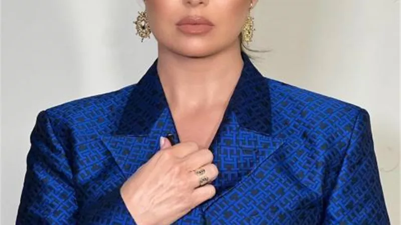 يسرا اللوزي تخطف الأنظار بإطلالة ساحرة في أحدث ظهور