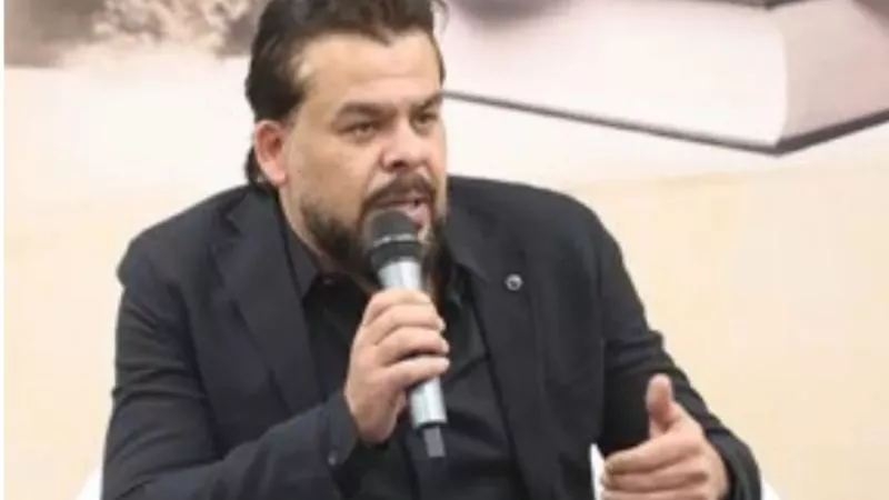 منذر ريحانة: أحمد زكى حببنى فى التمثيل وبحب التمثيل من زمان