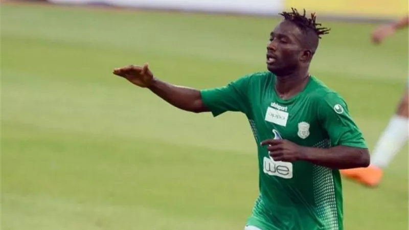 الزمالك يدرس عرض الهلال لضم سيسيه