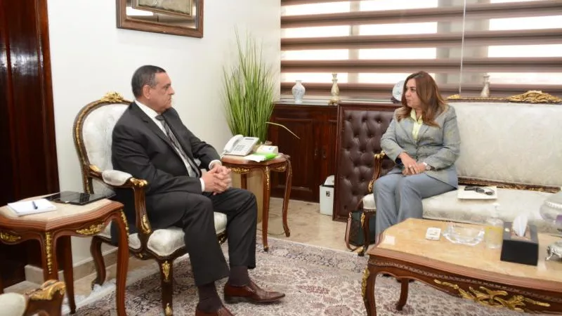 وزير التنمية المحلية يُتابع مع محافظ دمياط الموقف التنفيذي للمشروعات التنموية والخدمية