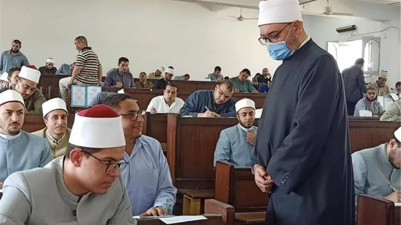 أمين ”البحوث الإسلامية” يتابع انتظام اختبارات الابتعاث لوعاظ الأزهر
