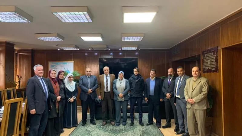 «المصرية لنقل الكهرباء» توقع عقد لربط محطة محولات جامعة المنيا بالشبكة الكهربائية