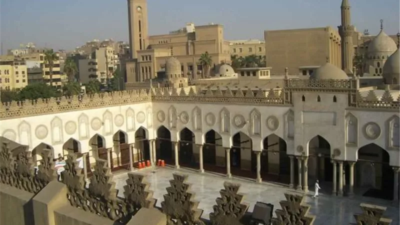 السيطرة على حريق داخل الجامع الأزهر