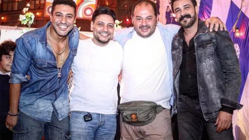 شاهد.. الظهور الأول لـ محمد رجب من كواليس ”ضربة معلم” بصحبة فريق العمل