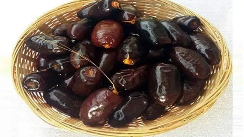 ينصح بتناوله في الإفطار.. فوائد البلح الأسود