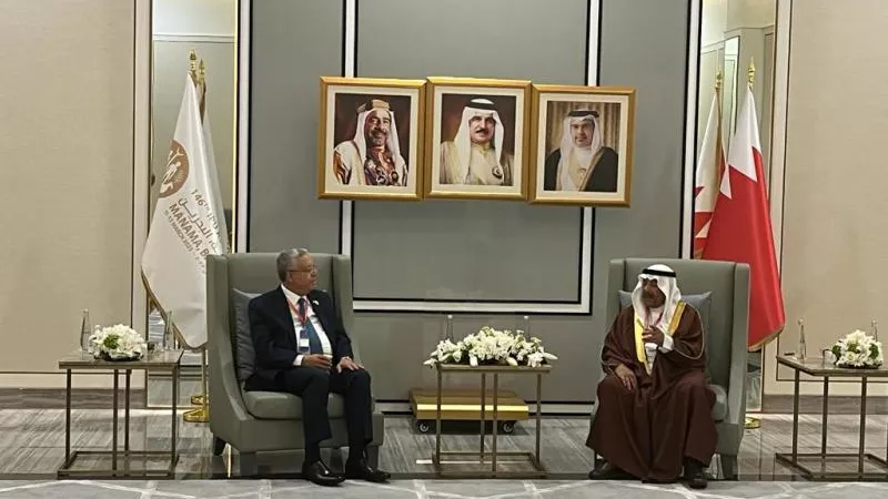 بالصور ..المستشار حنفي جبالي يلتقي  رئيس مجلس الشورى البحريني