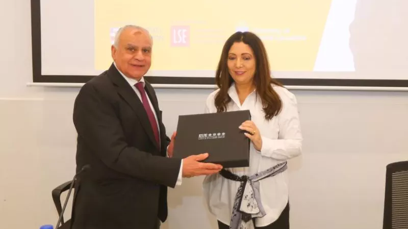 الجامعات الأوروبية في مصر تحتفل باليوم العالمي للمرأة بتكريم الدكتورة وداد بوشماوي الحائزة على جائزة نوبل للسلام 2015