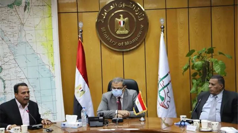 منها إقالة بعض القيادات.. 6 قرارات حاسمة لإنهاء أزمة الجامعة العمالية والمؤسسة الثقافية