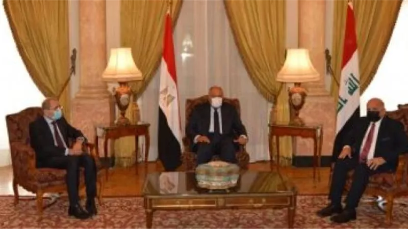اجتماع ثلاثي بين وزراء خارجية مصر والعراق والأردن .. اعرف السبب
