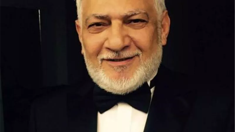 حكم على والده بالإعدام مرتين.. وهذه حقيقة إيداعه زوجته الممثلة الشهيرة بدار المسنين.. حكايات مثيرة لا تعرفها عن سامح الصريطي