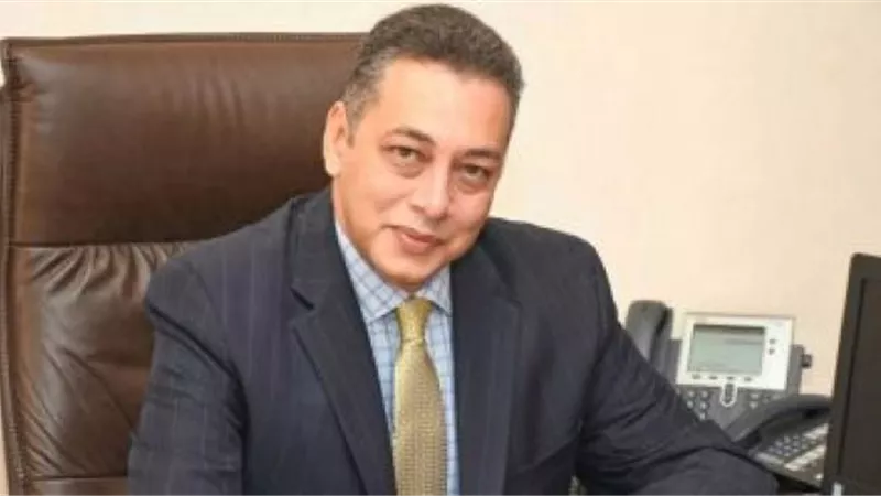 سفير مصر بالمغرب يطمئن على بعثة الأهلي