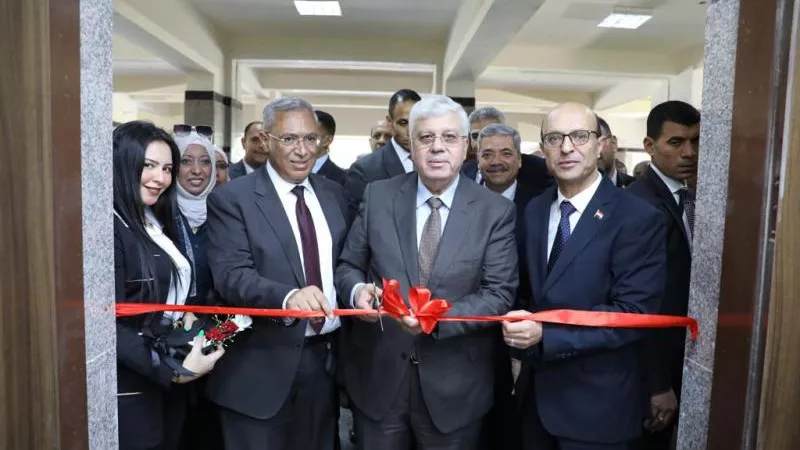 وزير التعليم العالي يفتتح فرع هيئة تمويل العلوم والتكنولوجيا والابتكار بجامعة أسيوط