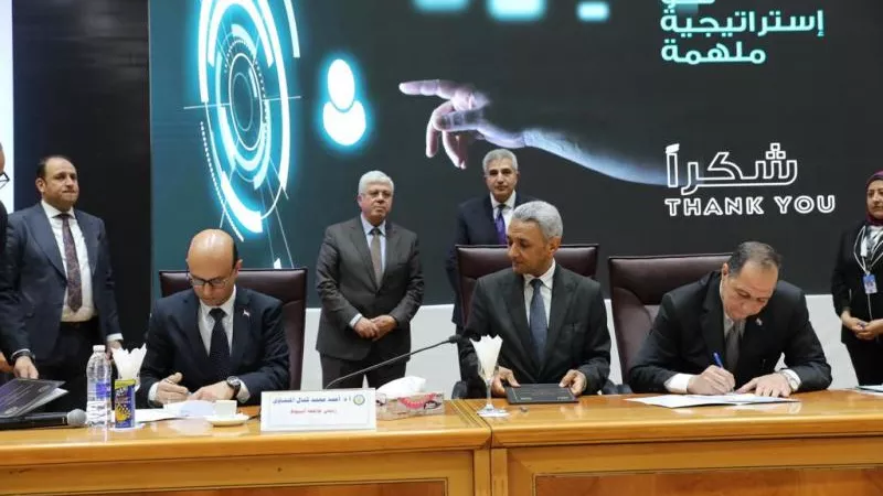 وزير التعليم العالي يشهد توقيع عدة بروتوكولات لتحالف إقليم وسط الصعيد بين جامعة أسيوط والمؤسسات الإنتاجية الصناعية والزراعية
