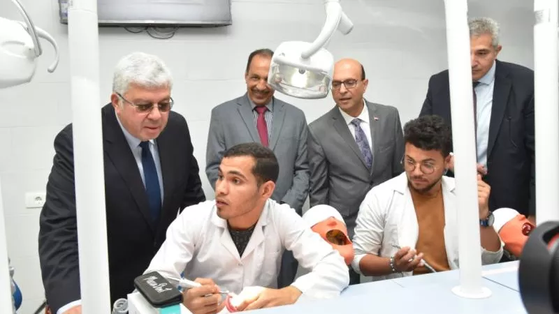 وزير التعليم العالي يتفقد جامعة سفنكس لمُتابعة انتظام سير العملية التعليمية