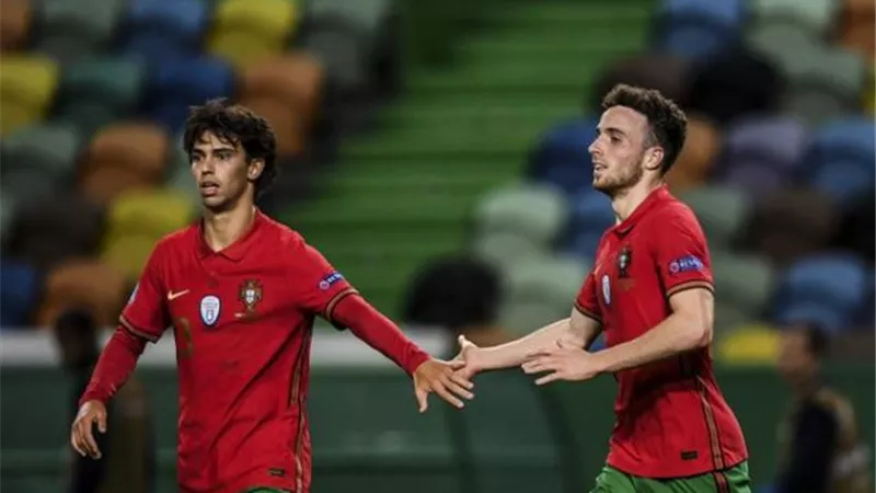 بدون رونالدو.. البرتغال تقسو على السويد بثلاثية بيضاء