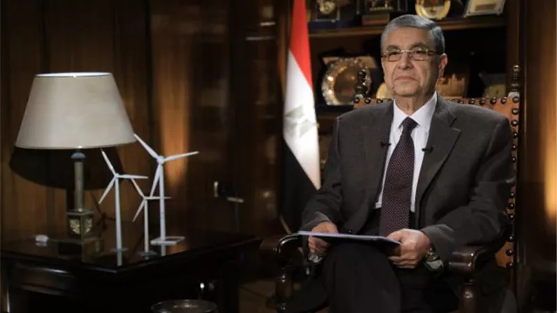 وزير الكهرباء يكشف موعد البدء في تنفيذ مشروع الربط الكهربائي مع السعودية