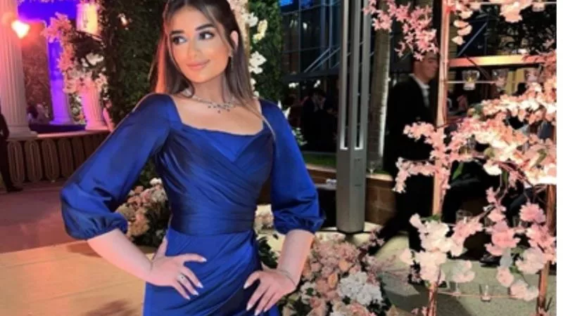 ملك أحمد زاهر تشعل مواقع التواصل الاجتماعي بإطلالة مميزة