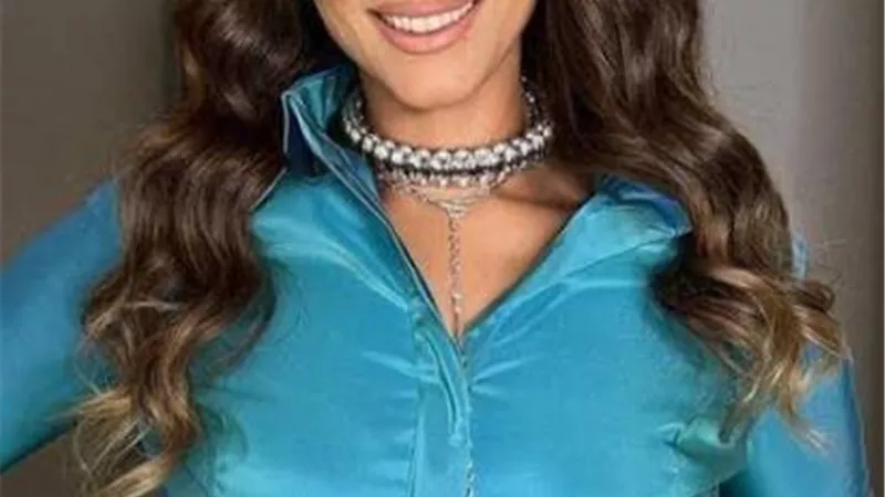 بعد نجاحها في «سره الباتع».. حنان مطاوع تتألق في أحدث جلسة تصوير بعدسة محمد الكشكي