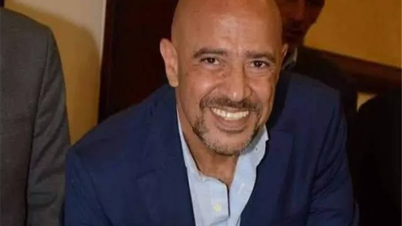 مخرج ”سقراط ونبيلة” لـ أشرف عبد الباقى يكثف عدد ساعات التصوير للحاق بموسم منتصف العام