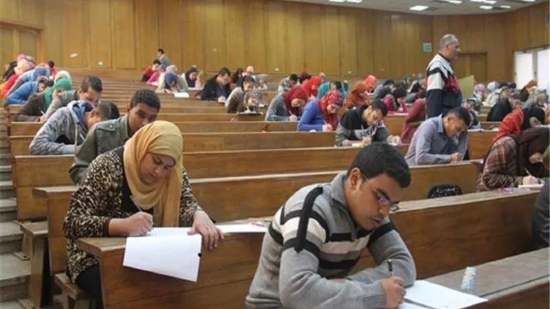 الدراسة بدأت ..تعرف علي خطة رؤساء الجامعات لحماية الطلاب من جحيم كورونا