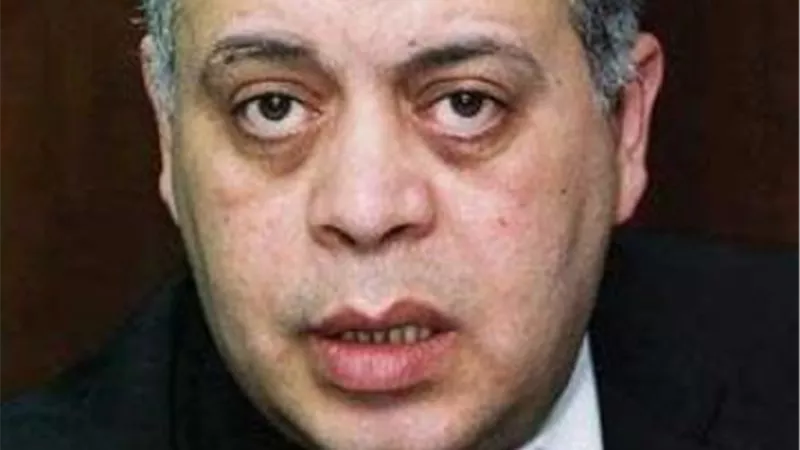 أشرف زكي يتقدم باستقالته من نقابة المهن التمثيلية.. إليك التفاصيل