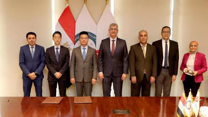 ”هواوي” تتعاون مع ”بتروجيت” لتطوير مشروعات الطاقة المتجددة